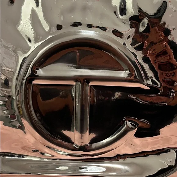 🔥🔥 Telfar Metallic LARGE MIRROR Silver Tote Bag🤍🩶🤍 - Picture 2 of 16